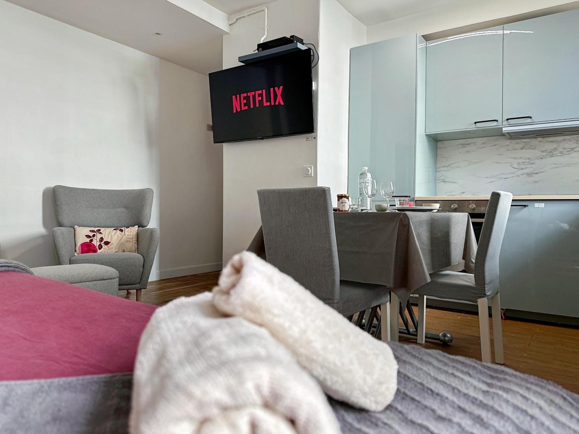 Appartement Entier Calme - Parking Free - Proche Paris Et Chateau - Wifi Hd Венсен Екстериор снимка